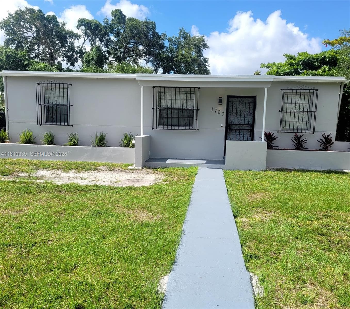 1760 NW 127th St photo 1