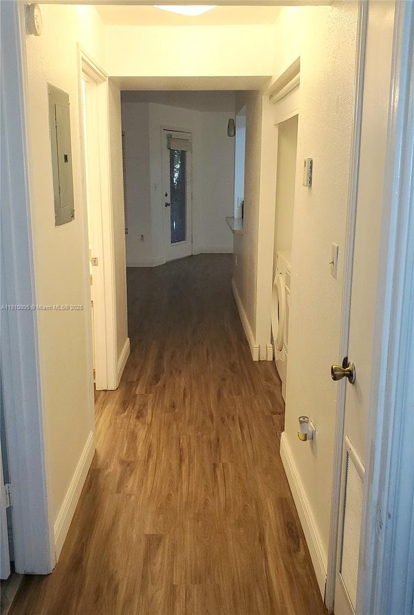 SAILBOAT POINTE CONDO · #1311 in Oakland Park - Photo 14