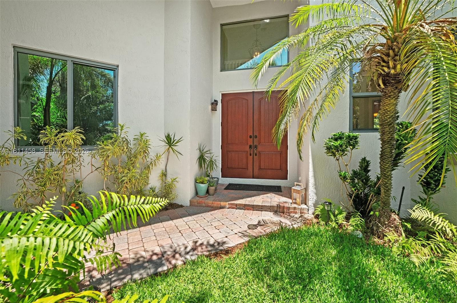8205 SW 171st Ter photo 1