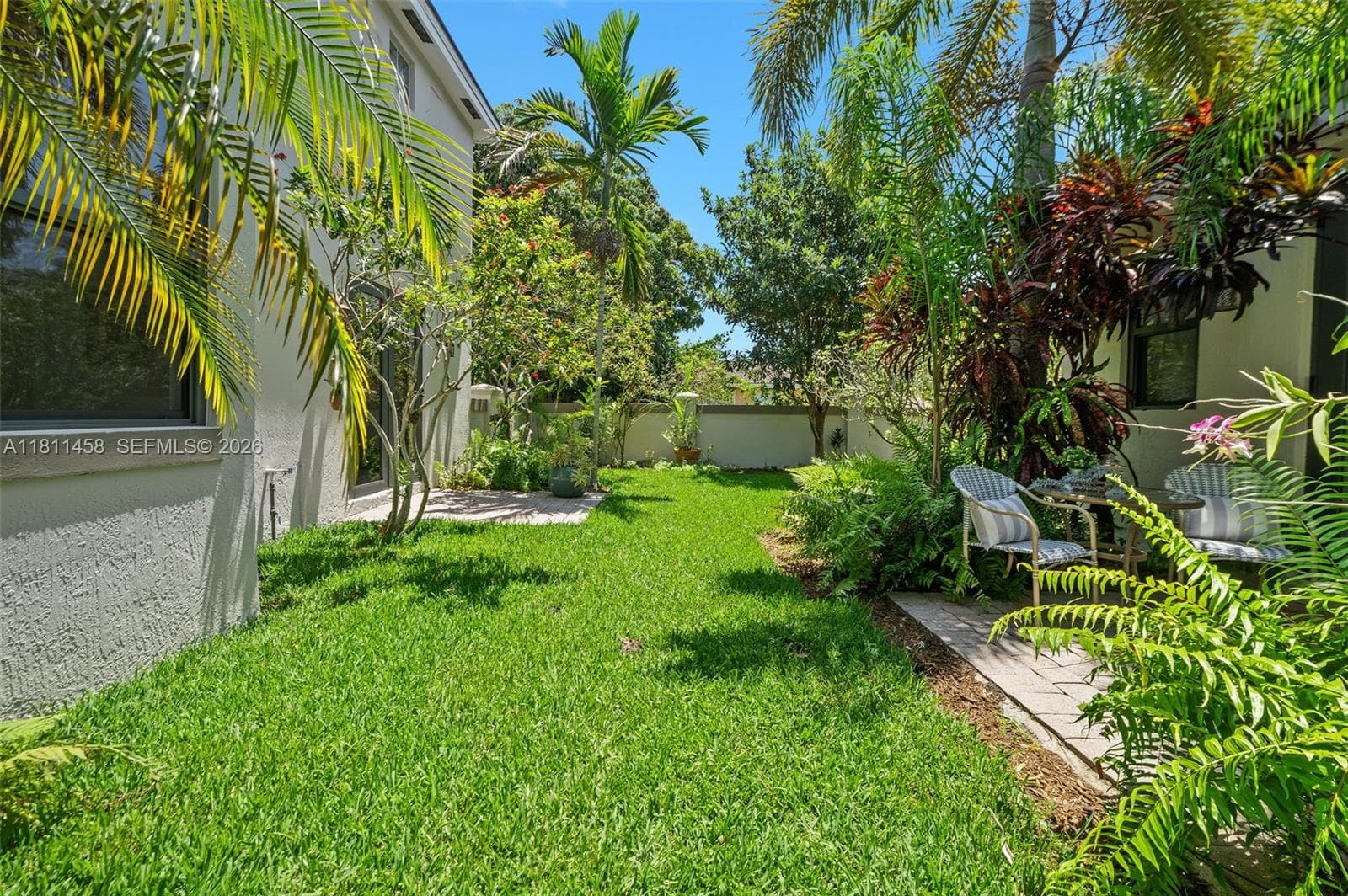 8205 SW 171st Ter photo 28