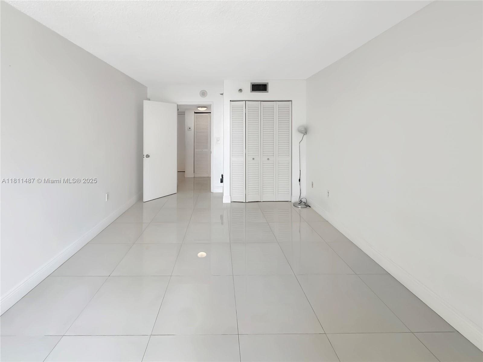 Madison Downtown Condo · #W-1903 in Miami - Photo 24