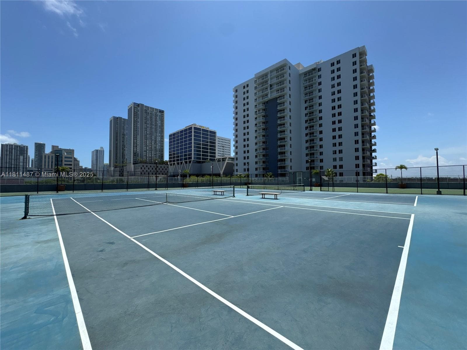 Madison Downtown Condo · #W-1903 in Miami - Photo 33