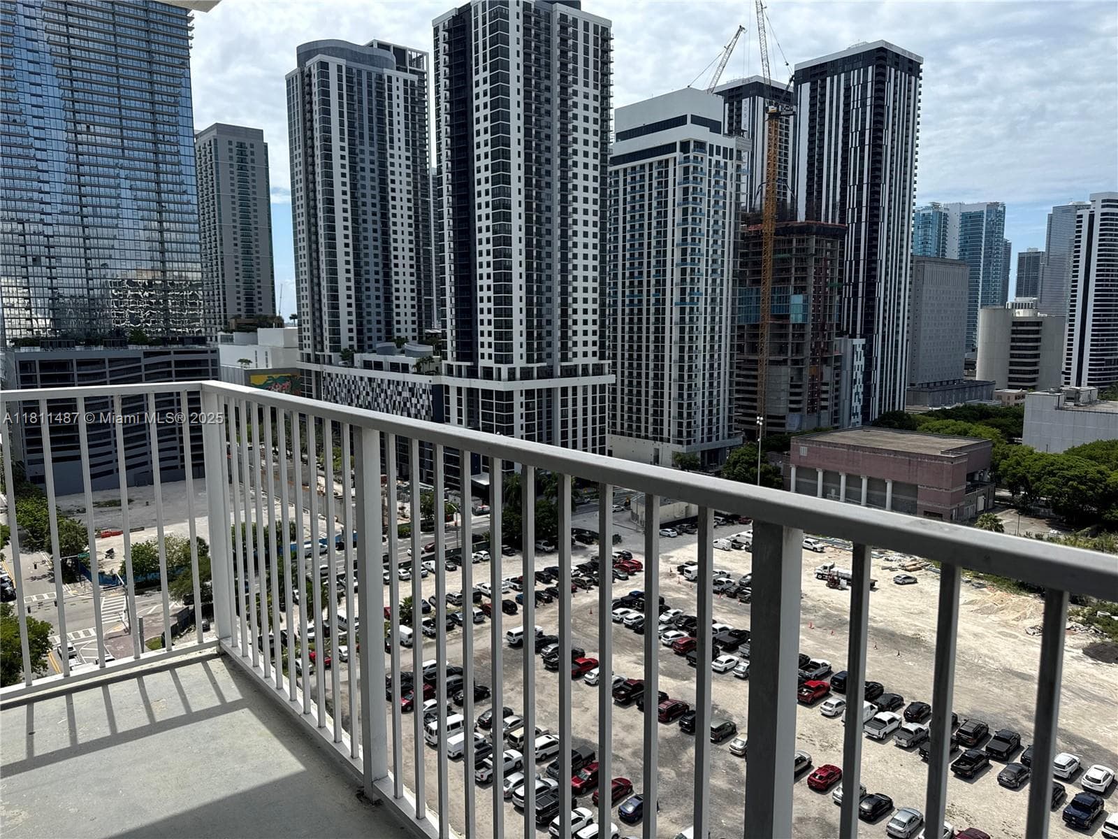 Madison Downtown Condo · #W-1903 in Miami - Photo 14