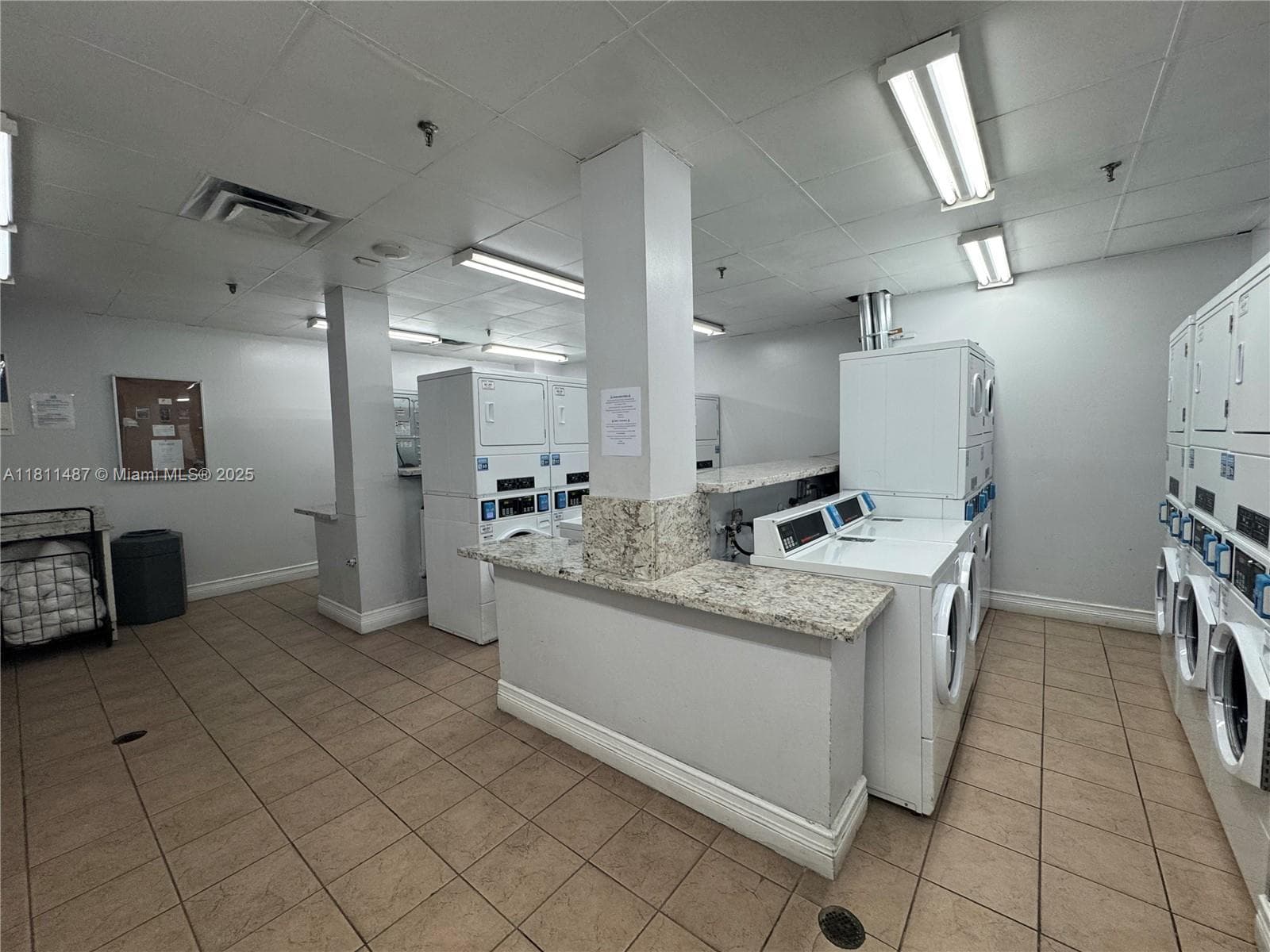 Madison Downtown Condo · #W-1903 in Miami - Photo 45