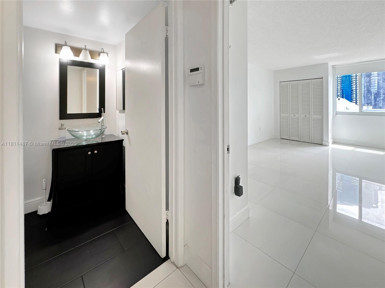 Madison Downtown Condo · #W-1903 in Miami - Photo 25