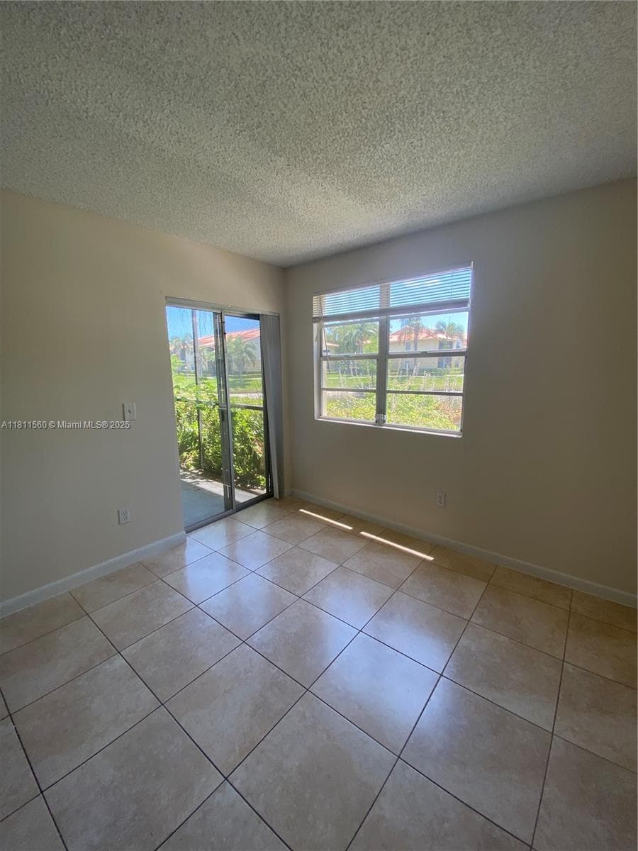 ROYAL POINCIANA CONDO · #1303 in Pompano Beach - Photo 6