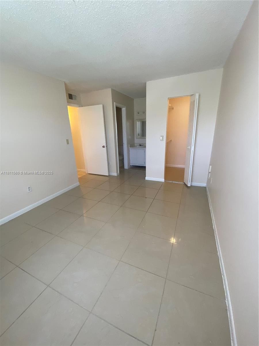 ROYAL POINCIANA CONDO · #1303 in Pompano Beach - Photo 19