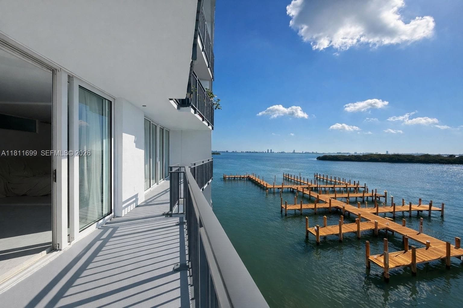Palm Bay · #6C in Miami - Photo 8