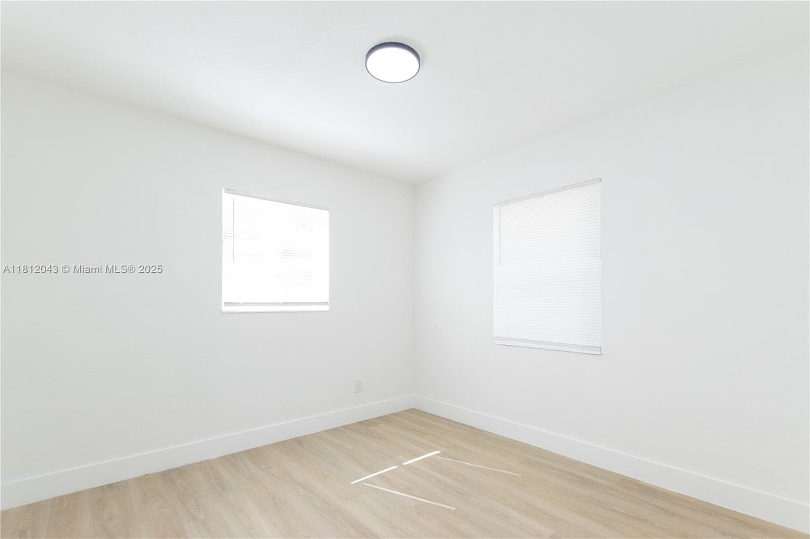 1167 NW 9th Ave #0 photo 16
