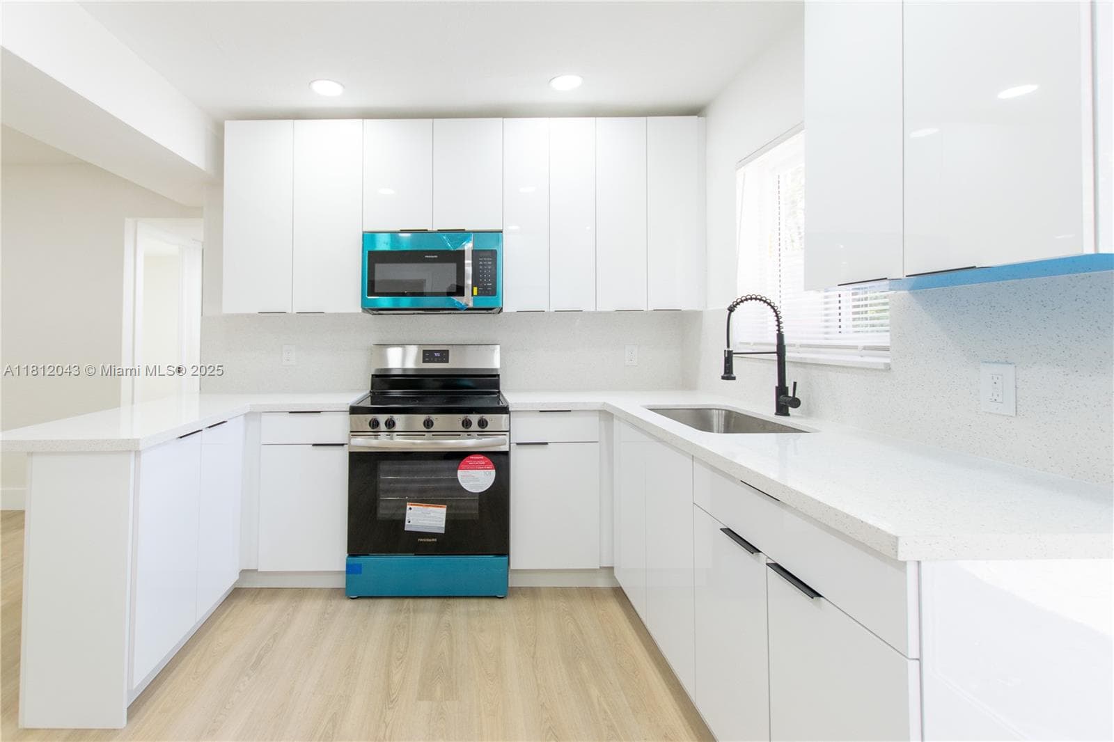 1167 NW 9th Ave #0 photo 7