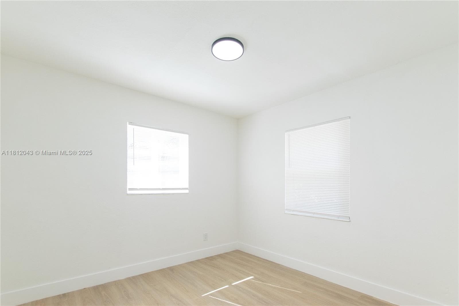 1167 NW 9th Ave #0 photo 15