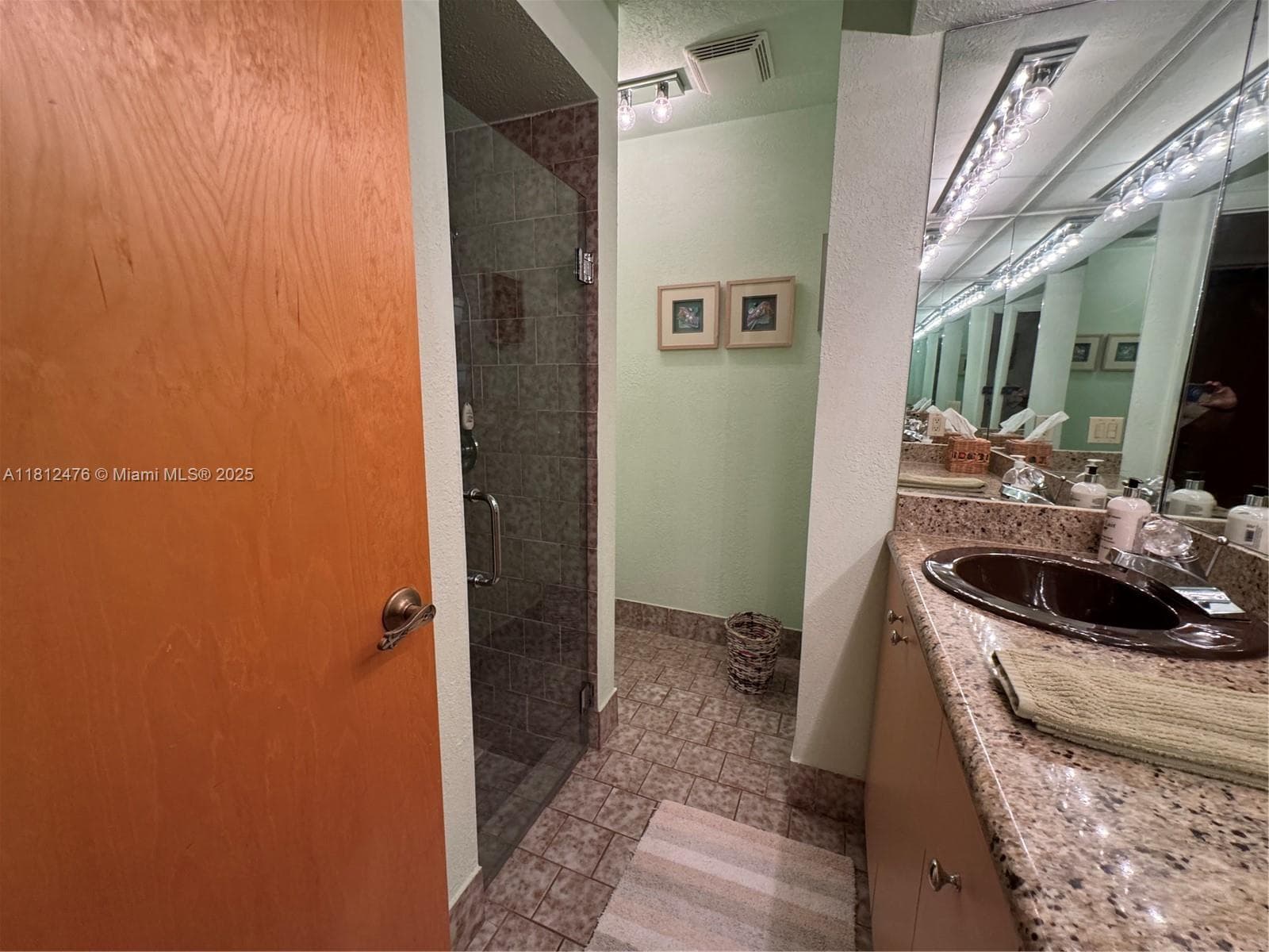 5790 SW 37th Ter photo 19
