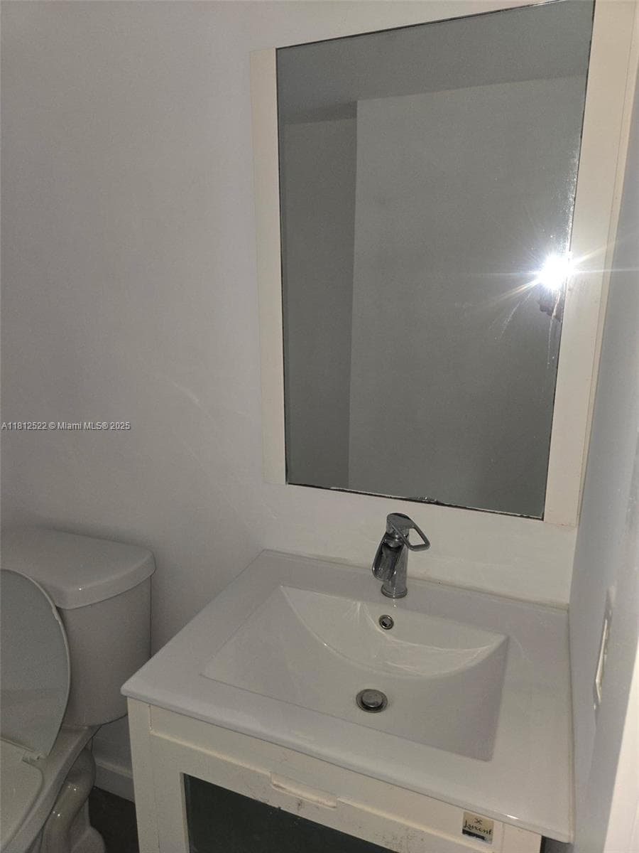 BUCKLEY TOWERS CONDO - EA · #314W in Miami - Photo 17