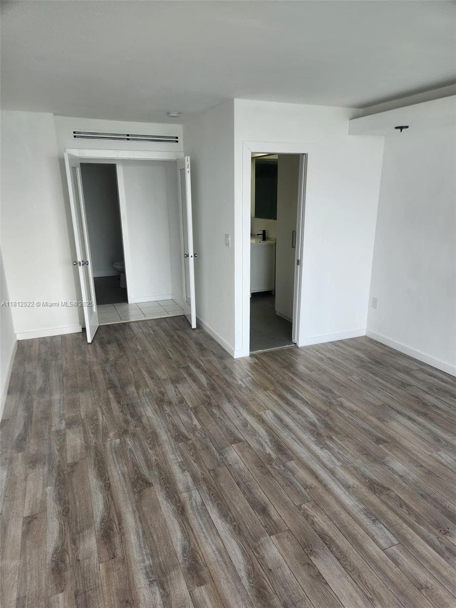 BUCKLEY TOWERS CONDO - EA · #314W in Miami - Photo 5