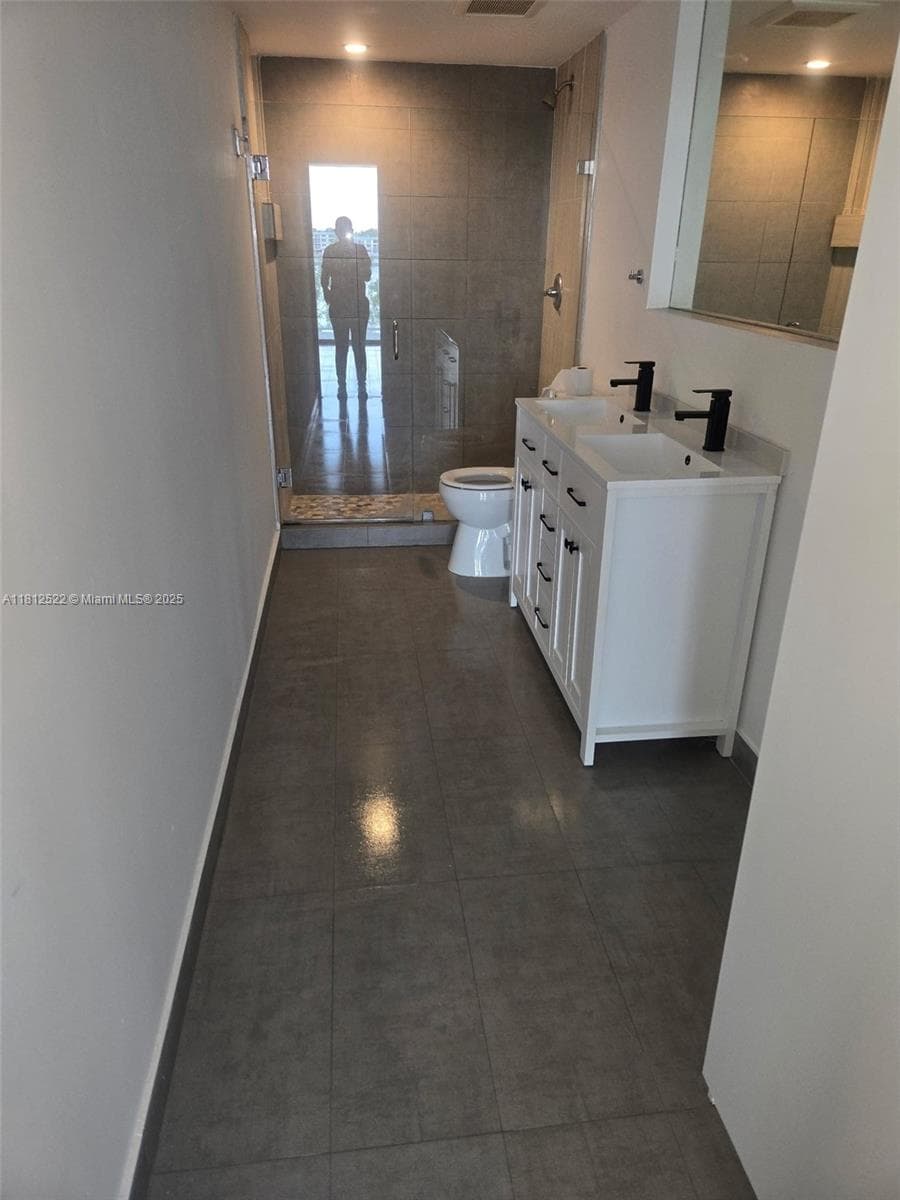 BUCKLEY TOWERS CONDO - EA · #314W in Miami - Photo 24