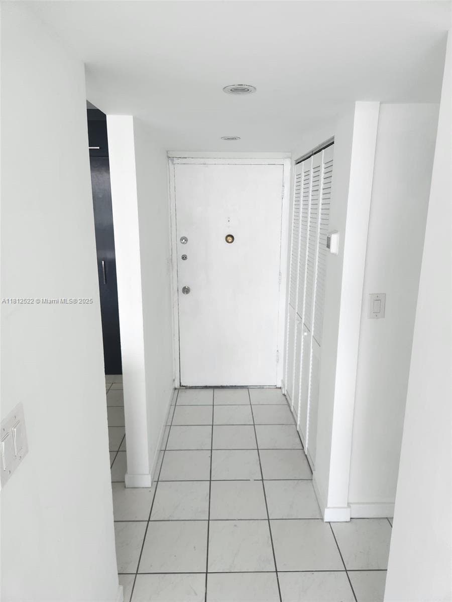BUCKLEY TOWERS CONDO - EA · #314W in Miami - Photo 14