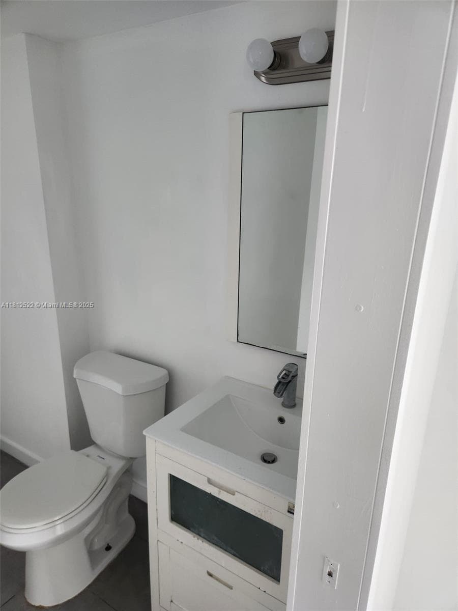 BUCKLEY TOWERS CONDO - EA · #314W in Miami - Photo 4