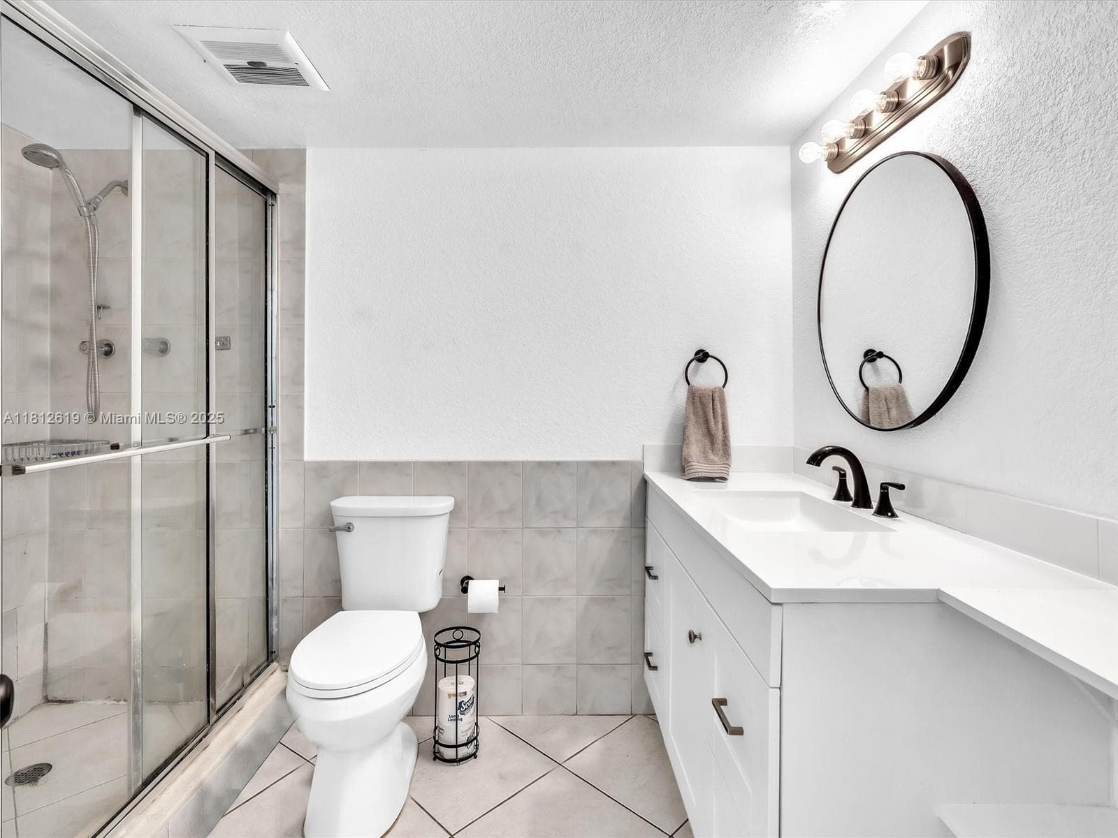 JADE WINDS GROUP · #116-1 in Miami - Photo 26