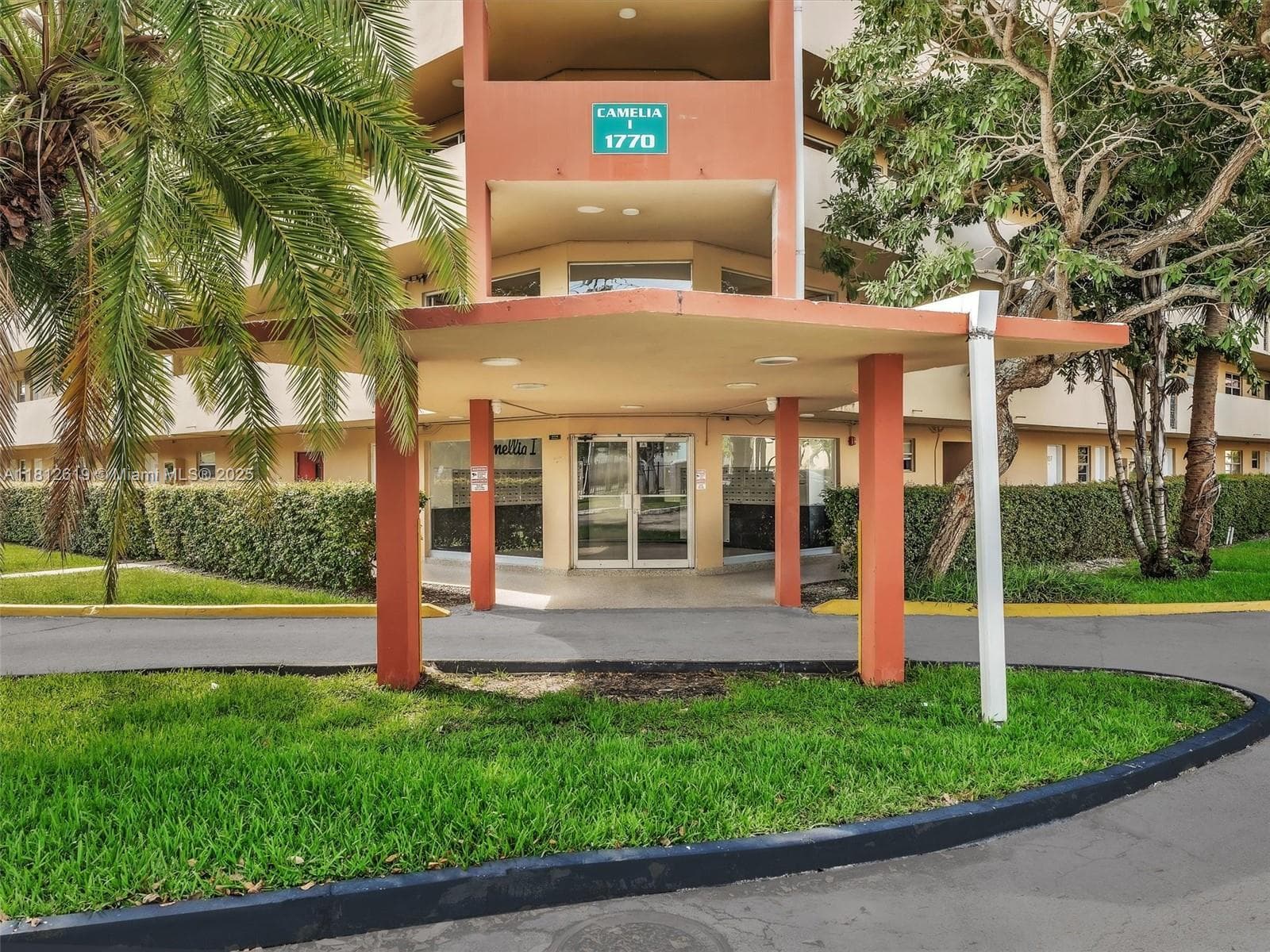 JADE WINDS GROUP · #116-1 in Miami - Photo 33