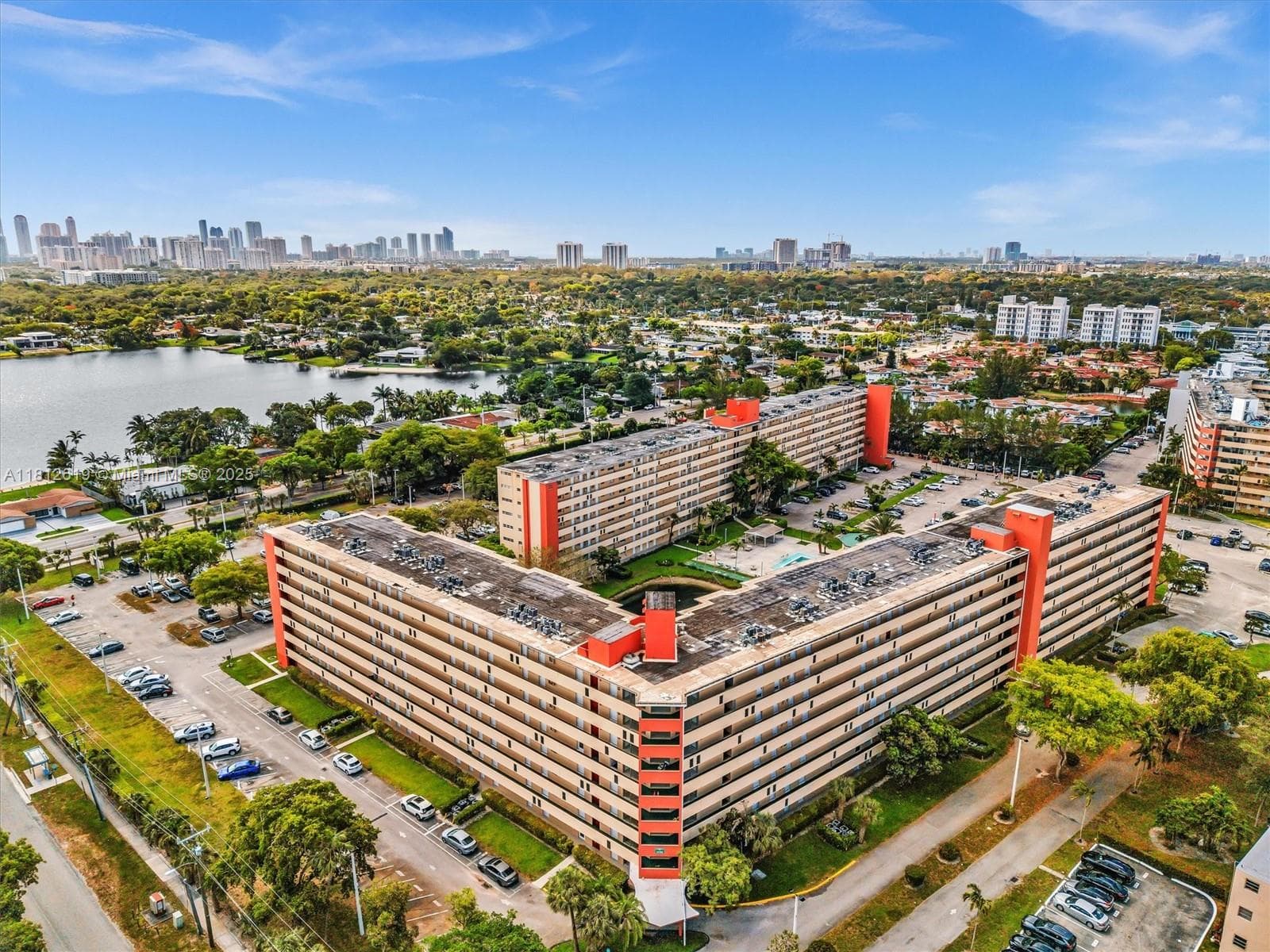 JADE WINDS GROUP · #116-1 in Miami - Photo 35