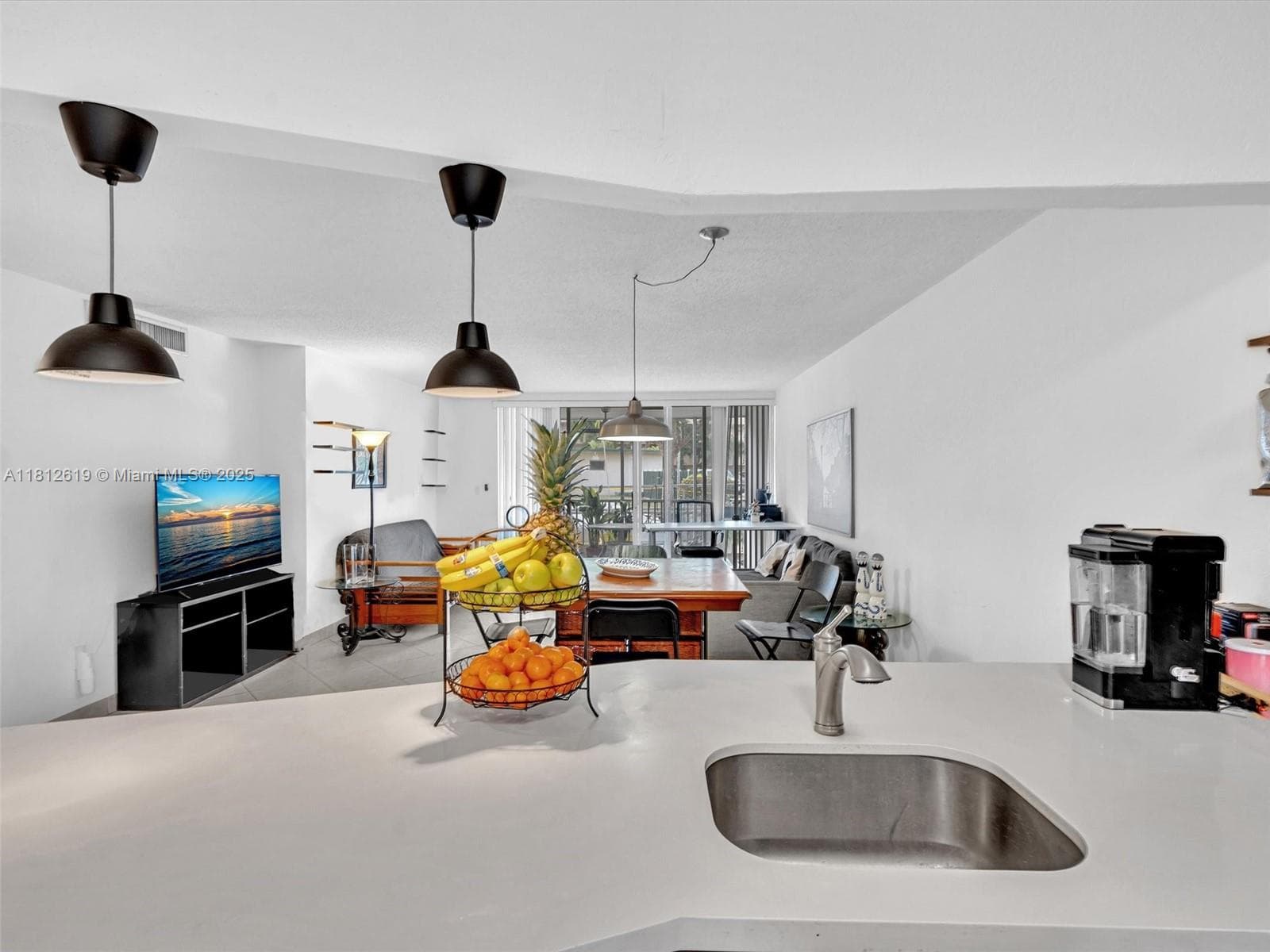 JADE WINDS GROUP · #116-1 in Miami - Photo 8