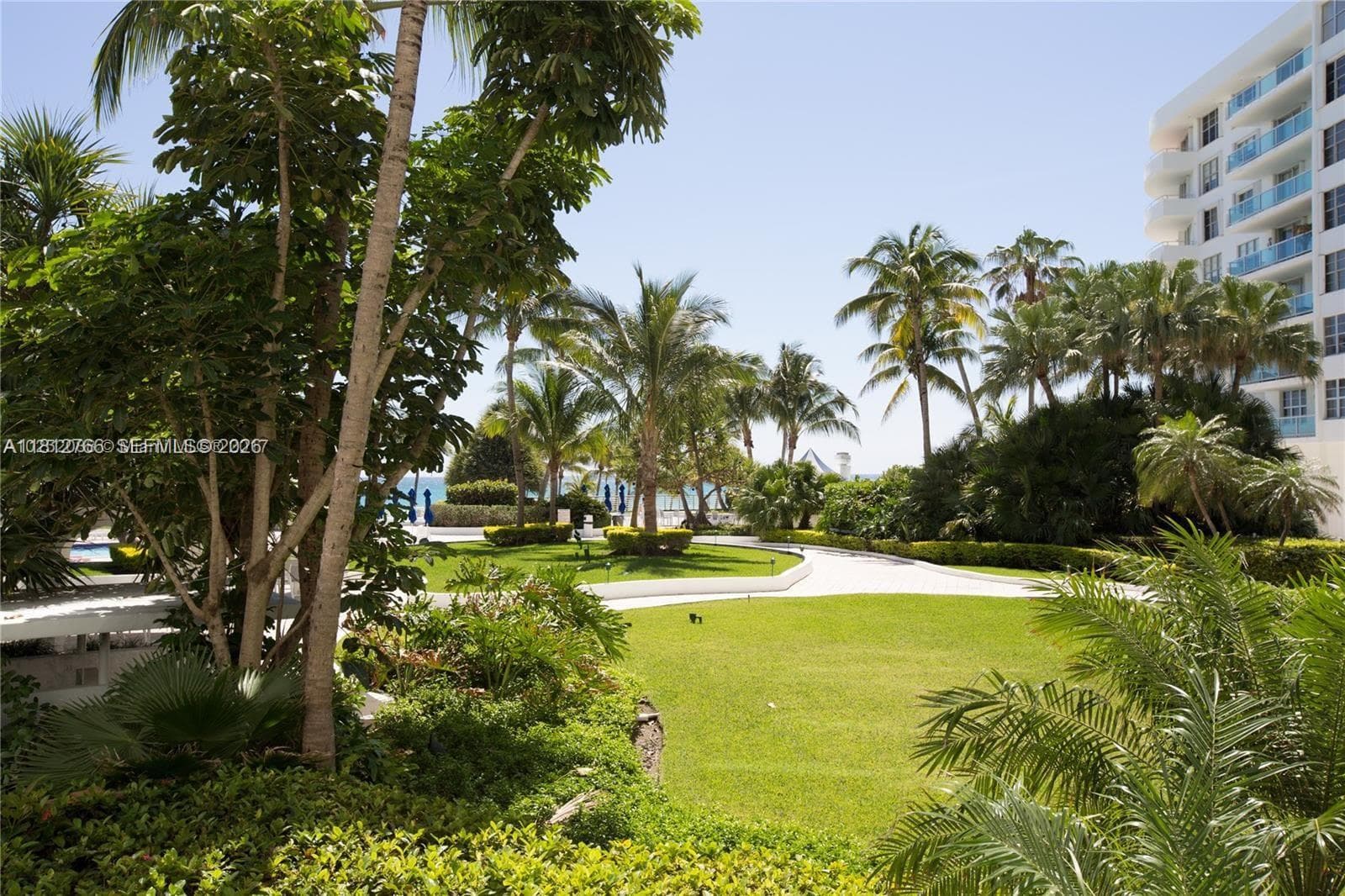 Seacoast 5151 · #315 in Miami Beach - Photo 7