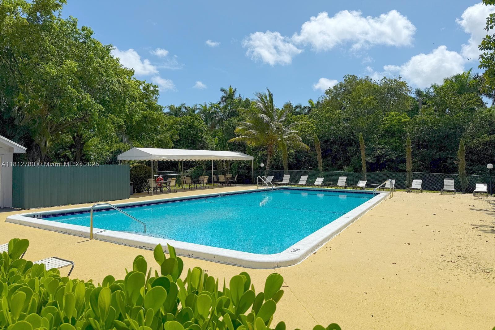 Royal Park Condo · #3D in Oakland Park - Photo 20
