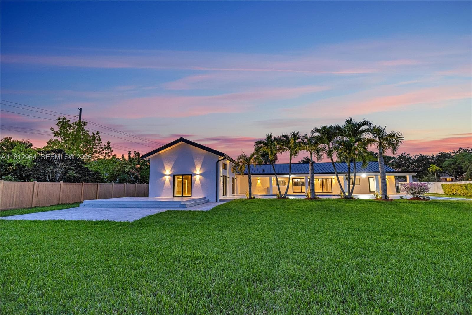 10600 SW 140th St photo 64