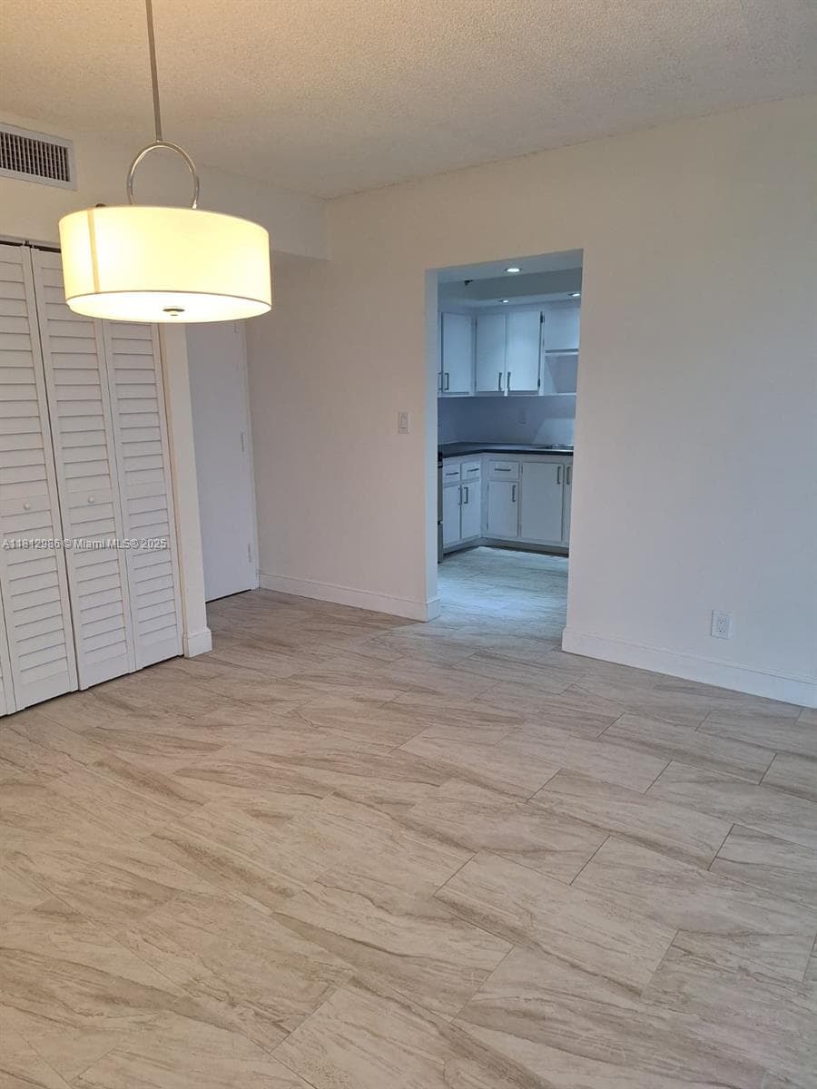HILLCREST EAST NO 19 COND · #415 in Hollywood - Photo 3