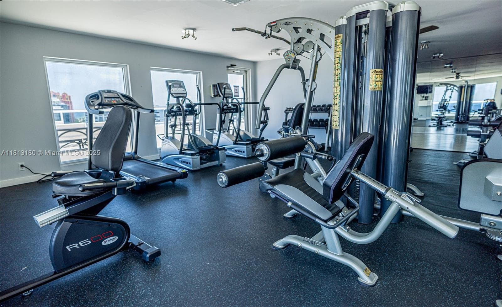 vantage view condo · #1801 in Fort Lauderdale - Photo 27