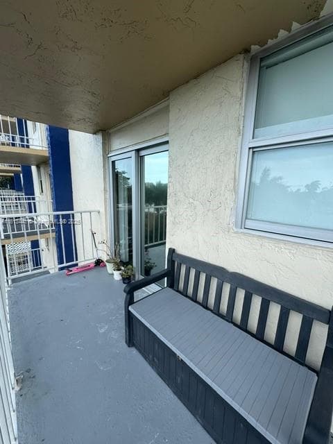 YOLANDA VILLAS · #520E in Miami - Photo 17
