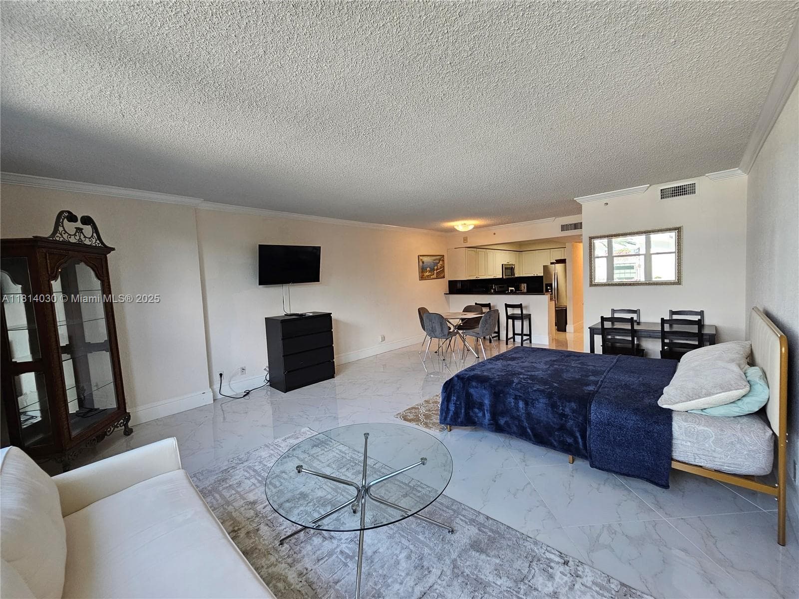The Wave Condo · #327 in Hollywood - Photo 6