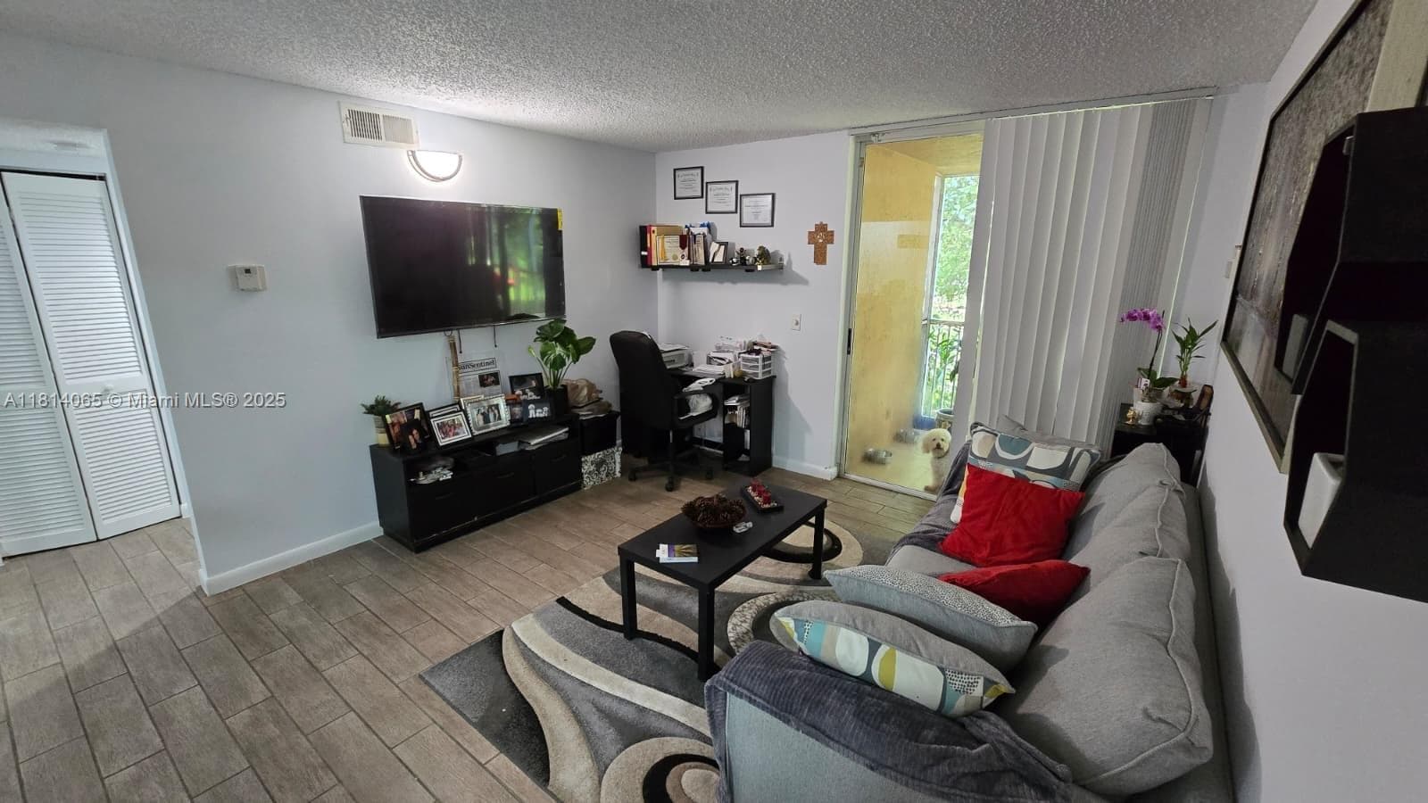 Windward · #B212 in Pompano Beach - Photo 2