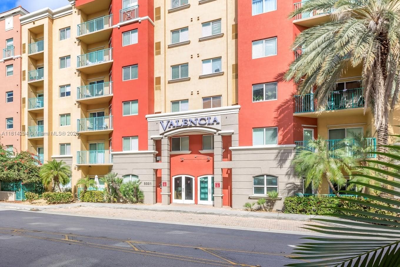 VALENCIA CONDO · #252 in South Miami - Photo 2