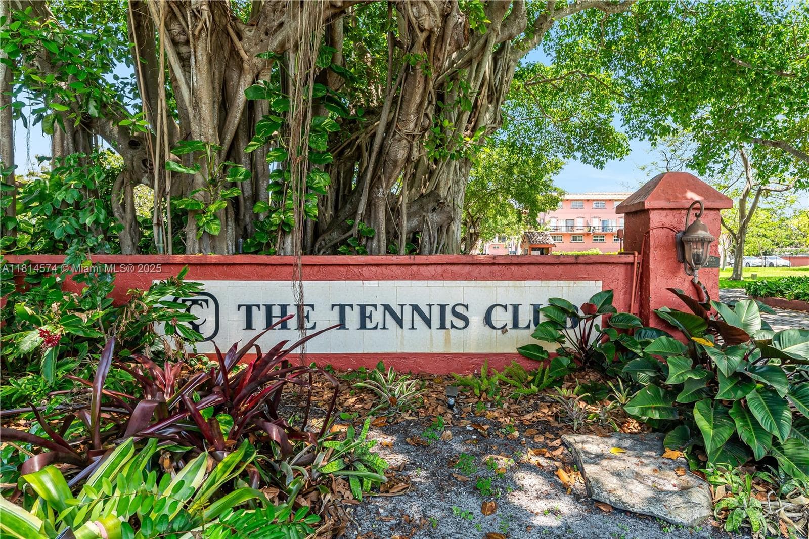 TENNIS CLUB BROOKS CONDO · #110 in Fort Lauderdale - Photo 27