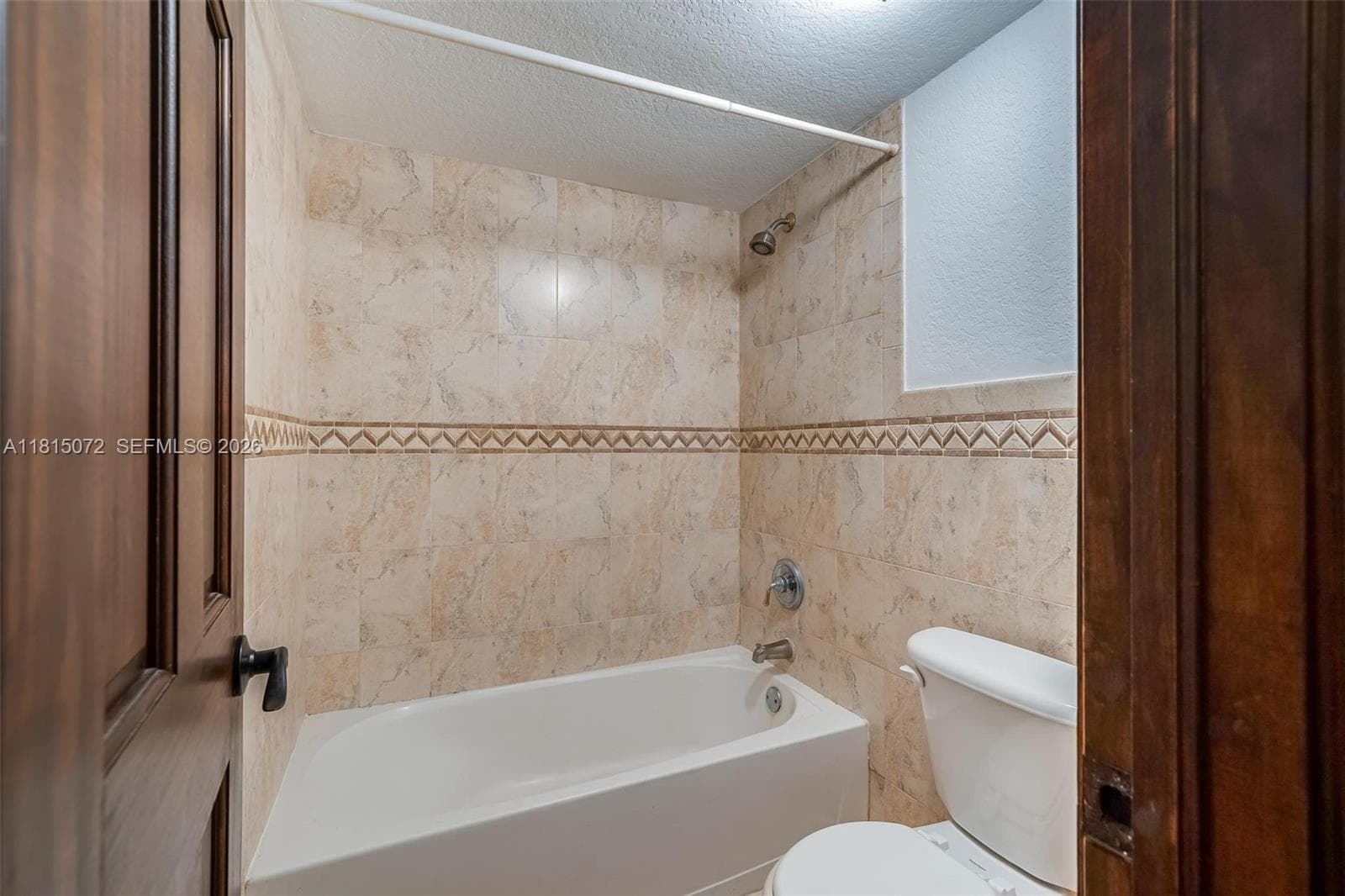 Lake Emerald Condominium · #210 in Oakland Park - Photo 21