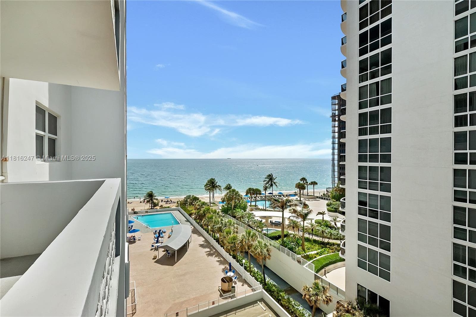 GALT TOWERS CONDO · #7D in Fort Lauderdale - Photo 2