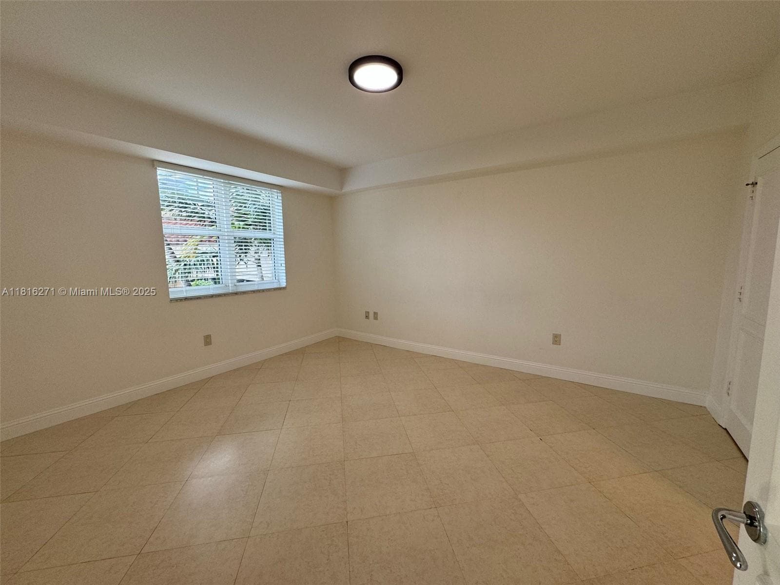 turnberry village · #209 in Aventura - Photo 6