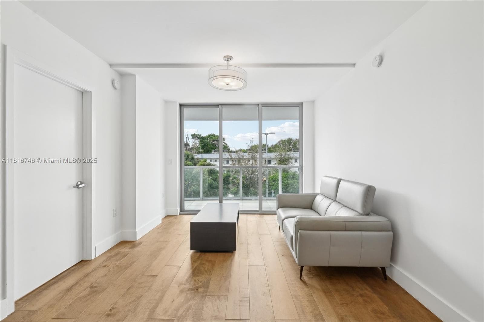 13800 Highland Dr Unt 202 · #202 in North Miami Beach - Photo 7