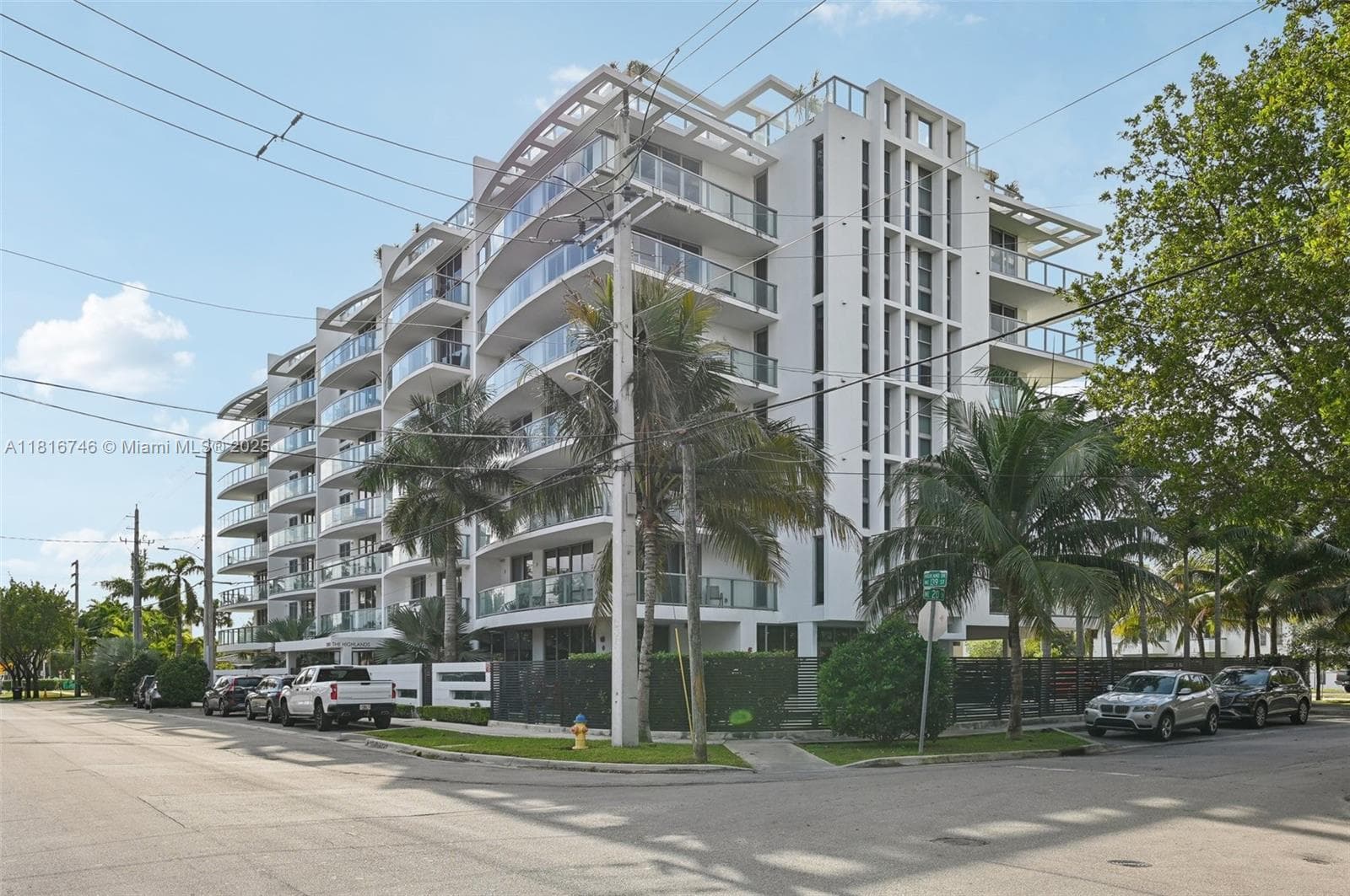 13800 Highland Dr Unt 202 · #202 in North Miami Beach - Photo 29