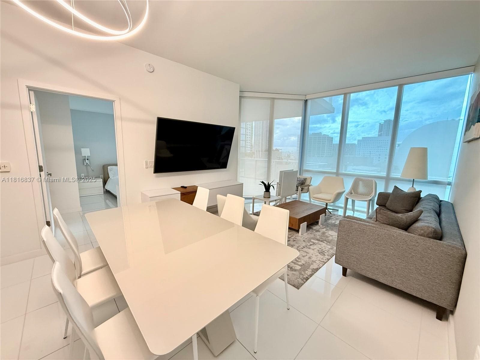 Paramount Miami Worldcenter · #1108 in Miami - Photo 2