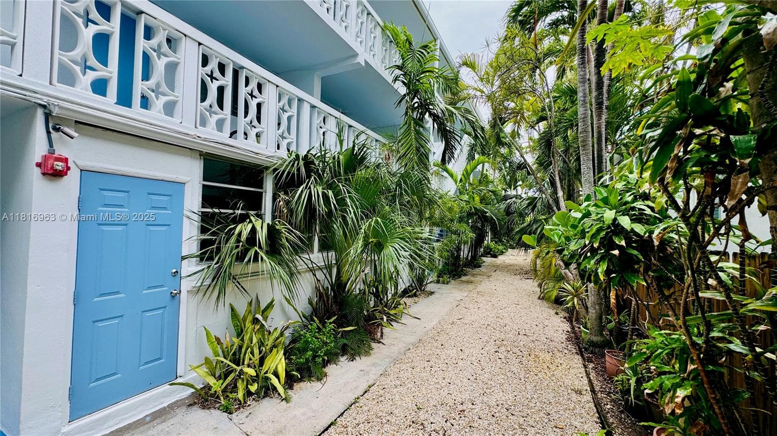 GOLDEN KEY CONDO, THE · #7 in Bay Harbor Islands - Photo 14