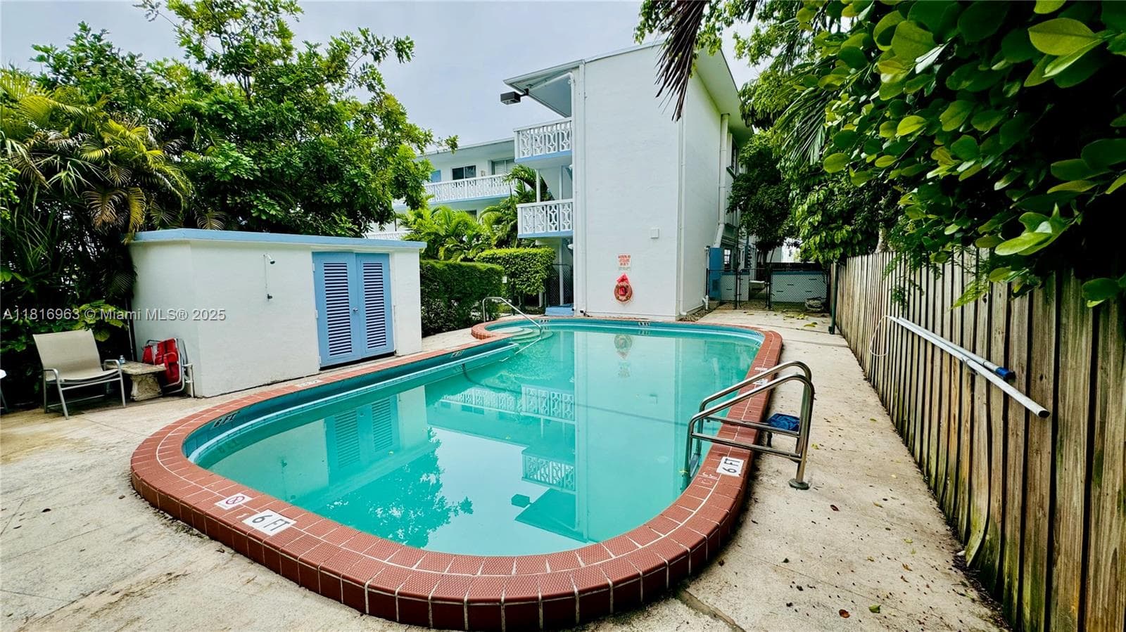 GOLDEN KEY CONDO, THE · #7 in Bay Harbor Islands - Photo 18