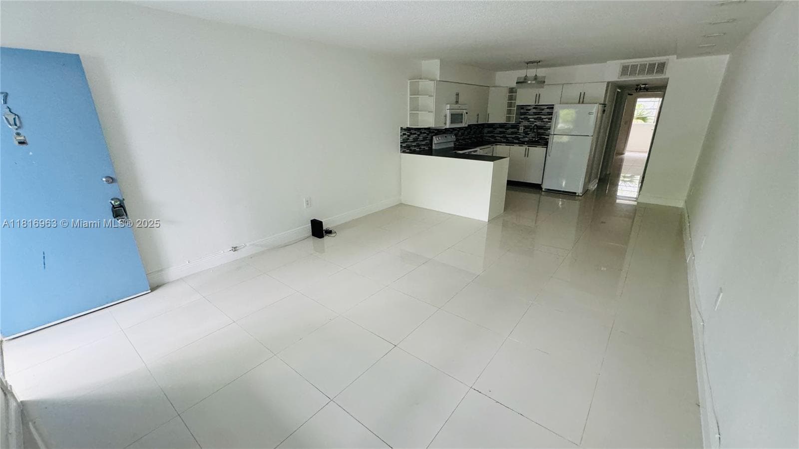 GOLDEN KEY CONDO, THE · #7 in Bay Harbor Islands - Photo 4