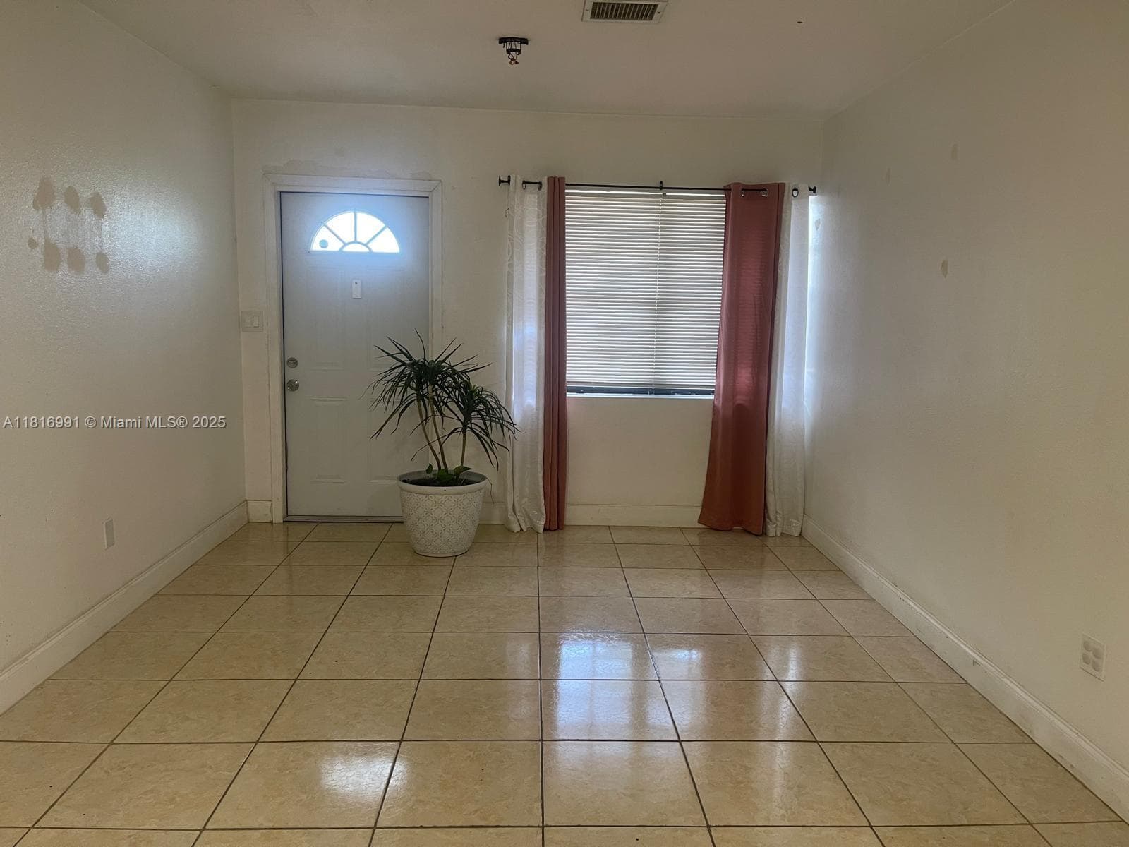 451 E Dayton Cir photo 7