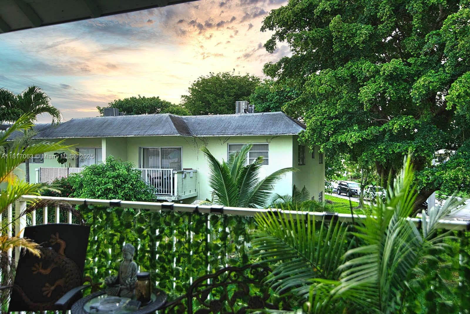 VILLAGE AT DADELAND · #G203 in Miami - Photo 8
