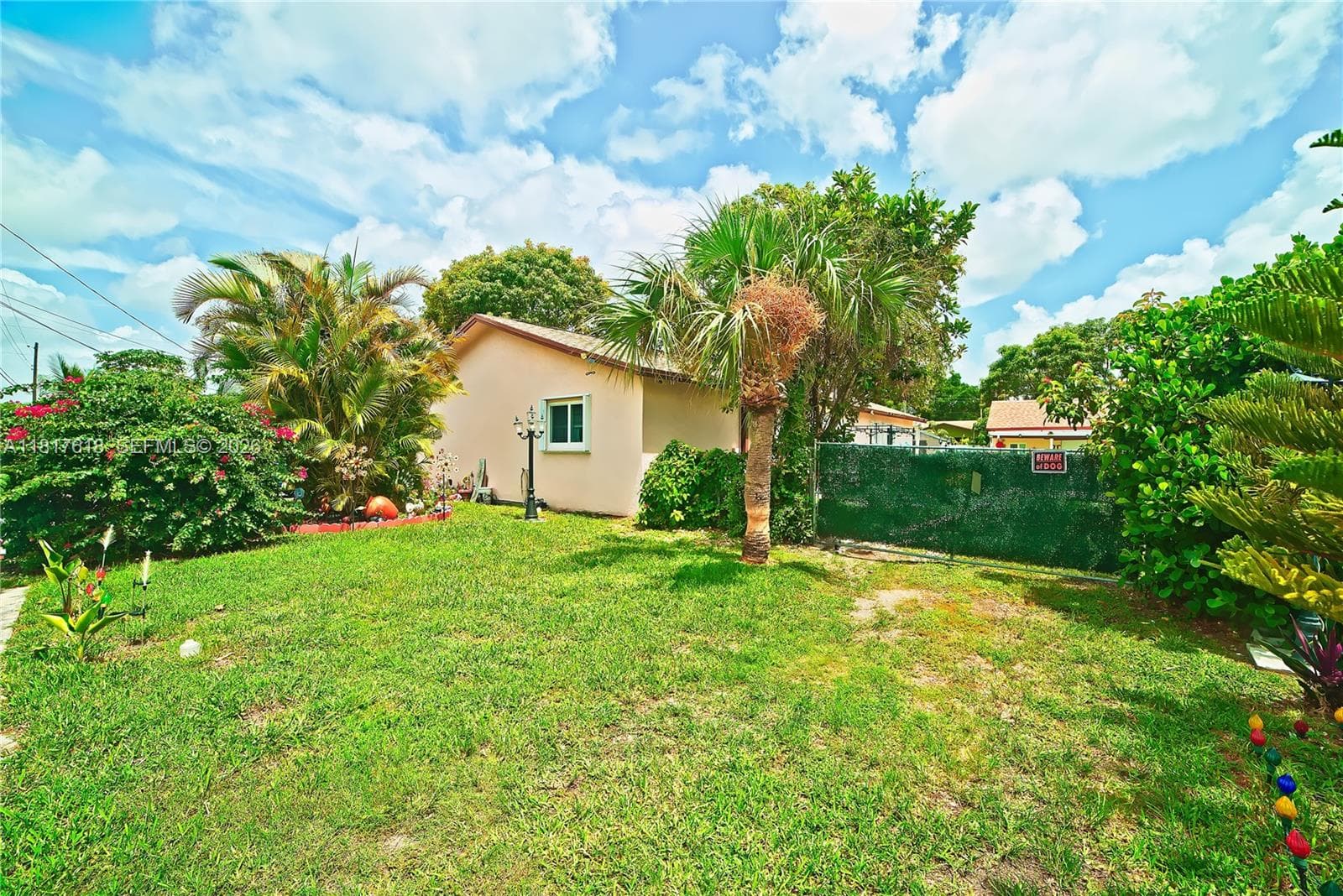 10471 SW 174th Ter photo 1