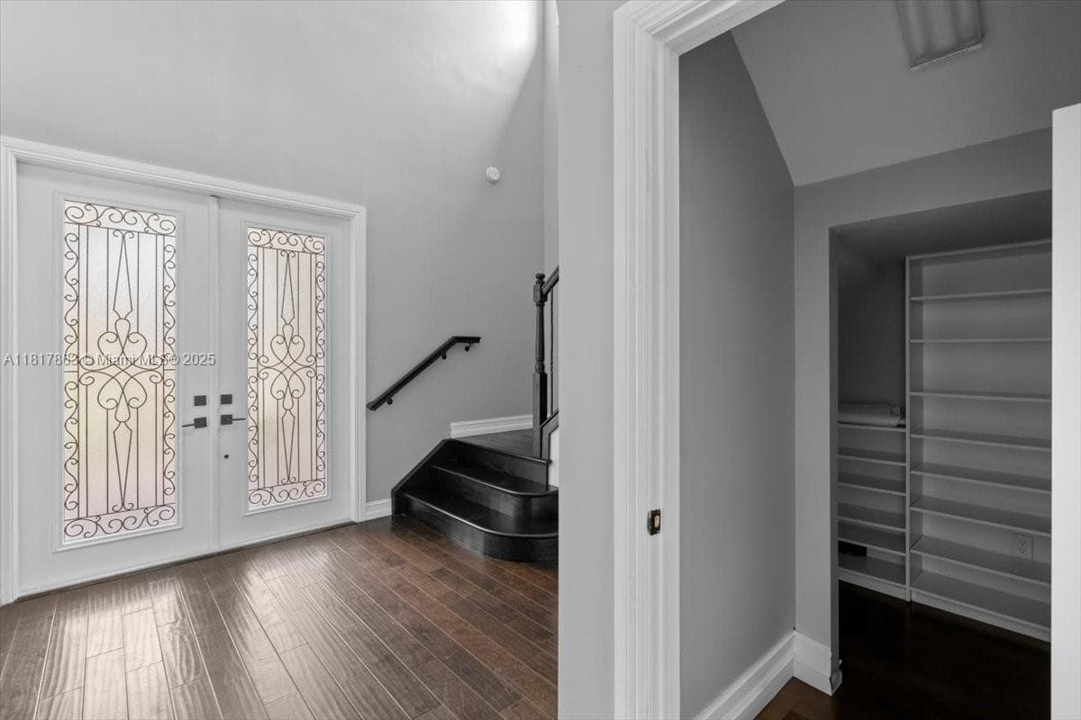 9350 E Meridian Dr E photo 17