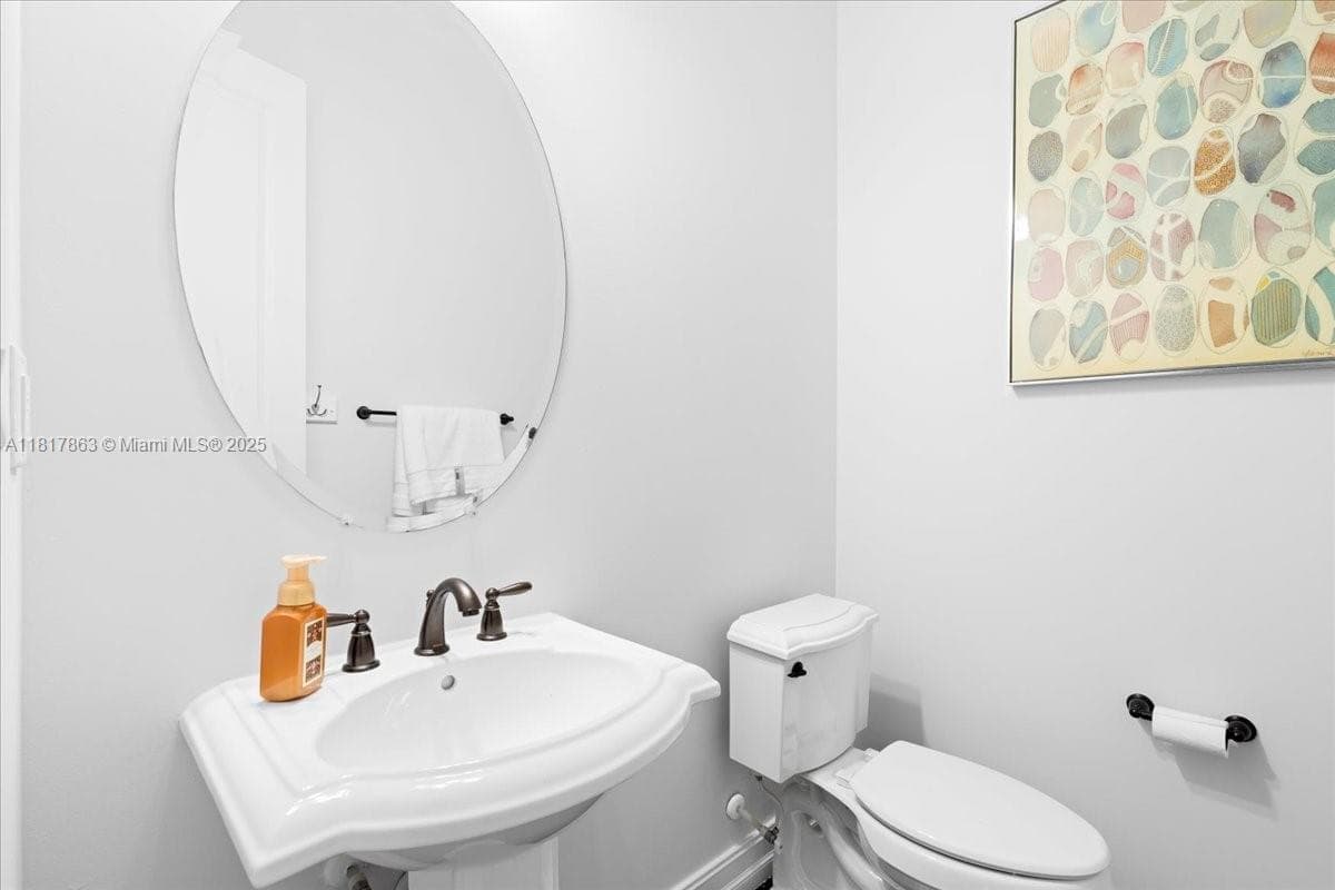 Powder room on main level so convenient!