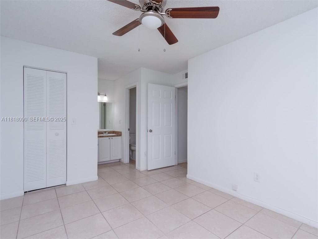 Royal Poinciana · #707 in Pompano Beach - Photo 12